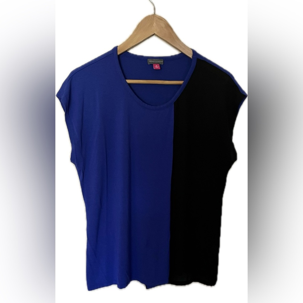 Woman’s top blouse Vince Camuto royal blue and black size M